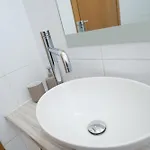 Modern 2 Bedroom Flat In Engomi