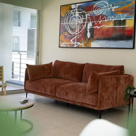 Modern 2 Bedroom Flat In Engomi *