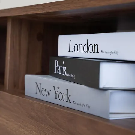 Modern 2 Bedroom Flat In Engomi *