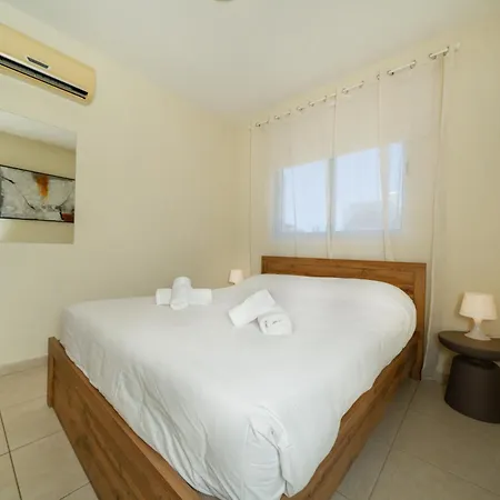 아파트 Modern 2 Bedroom Flat In Engomi Strovolos