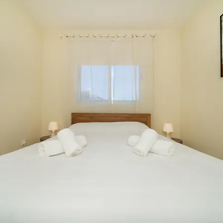 Modern 2 Bedroom Flat In Engomi *