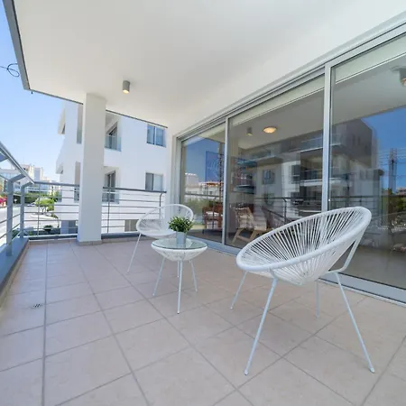 Modern 2 Bedroom Flat In Engomi Appartement Strovolos